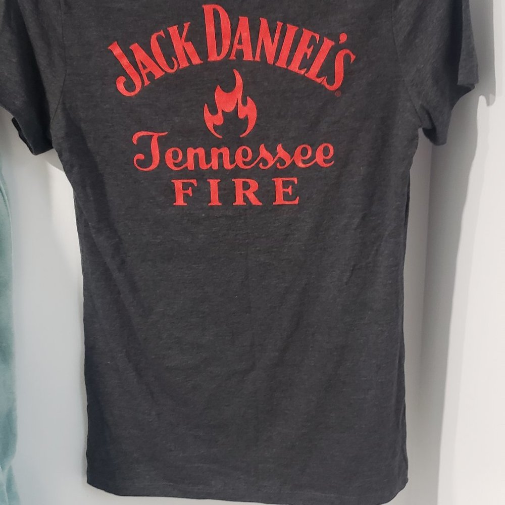 Large Jack Daniels Tennessee Fire Whiskey promo t shirt